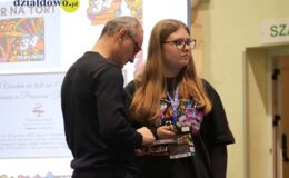 Finał Wielkiej Orkiestry Świątecznej Pomocy w Działdowie. Historyczna licytacja – pierwsza kąpiel w nowym basenie za 17 tys. zł
