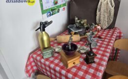 „Krasnoludki” z występem z okazji Dnia Babci i Dziadka 