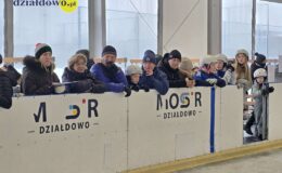 Drużyna ze Szkoły Podstawowej nr 2 najlepsza na łyżwach