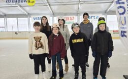 Drużyna ze Szkoły Podstawowej nr 2 najlepsza na łyżwach