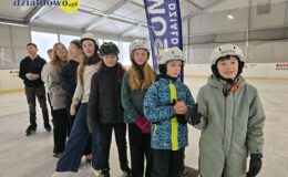 Drużyna ze Szkoły Podstawowej nr 2 najlepsza na łyżwach