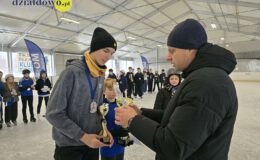 Drużyna ze Szkoły Podstawowej nr 2 najlepsza na łyżwach