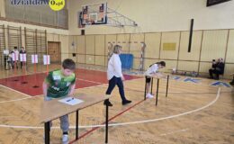 „Biegane dyktando” wygrali gospodarze 