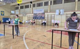 „Biegane dyktando” wygrali gospodarze 