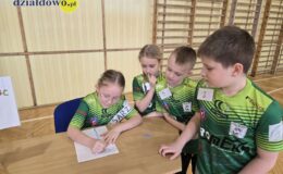 „Biegane dyktando” wygrali gospodarze 