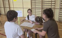 „Biegane dyktando” wygrali gospodarze 