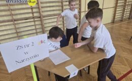 „Biegane dyktando” wygrali gospodarze 