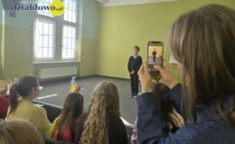 Leon Osiecki, Tymoteusz Lech i Maria Spychalska wystąpią w konkursie recytatorskim w Olsztynie