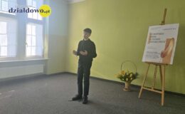 Leon Osiecki, Tymoteusz Lech i Maria Spychalska wystąpią w konkursie recytatorskim w Olsztynie