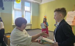 Leon Osiecki, Tymoteusz Lech i Maria Spychalska wystąpią w konkursie recytatorskim w Olsztynie