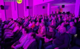 Spektakl „Algorytm miłości” – w poszukiwaniu drugiej połówki