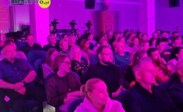Spektakl „Algorytm miłości” – w poszukiwaniu drugiej połówki