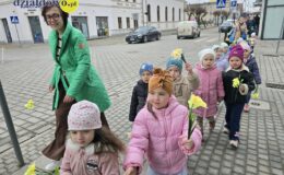 Przedszkolaki witają wiosnę 