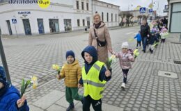 Przedszkolaki witają wiosnę 