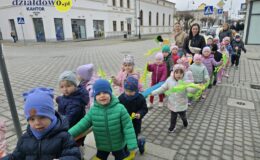 Przedszkolaki witają wiosnę 