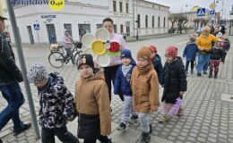 Przedszkolaki witają wiosnę 