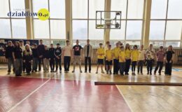 Eliminacje miejskie Turnieju Bezpieczeństwa w Ruchu Drogowym. Reprezentanci SP nr 3 jadą dalej 
