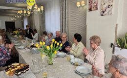 Śniadanie wielkanocne u seniorów