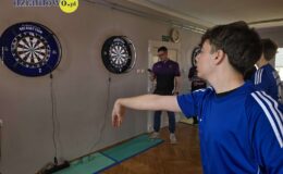 II Międzyszkolny Turniej Darta o Puchar Burmistrza Działdowa – emocje do ostatniej lotki