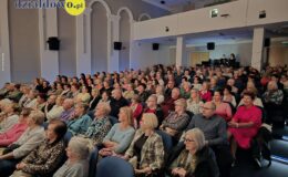 „Sanatorium pod ptaszkiem” świetna  komedia w wykonaniu naszych seniorów