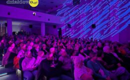 „Sanatorium pod ptaszkiem” świetna  komedia w wykonaniu naszych seniorów