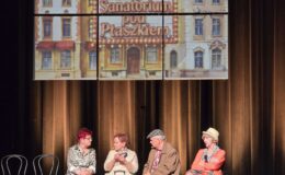 „Sanatorium pod ptaszkiem” świetna  komedia w wykonaniu naszych seniorów