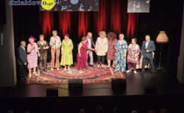 „Sanatorium pod ptaszkiem” świetna  komedia w wykonaniu naszych seniorów