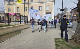 „Niebieski Spacer dla Autyzmu” przeszedł ulicami Działdowa