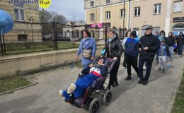 „Niebieski Spaceru dla Autyzmu” przeszedł ulicami Działdowa