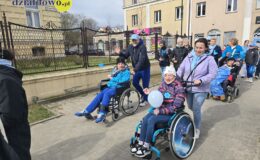 „Niebieski Spaceru dla Autyzmu” przeszedł ulicami Działdowa