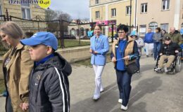 „Niebieski Spaceru dla Autyzmu” przeszedł ulicami Działdowa
