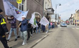 „Niebieski Spaceru dla Autyzmu” przeszedł ulicami Działdowa