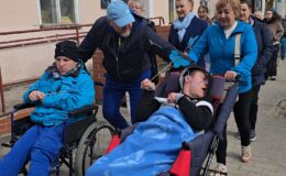 „Niebieski Spaceru dla Autyzmu” przeszedł ulicami Działdowa