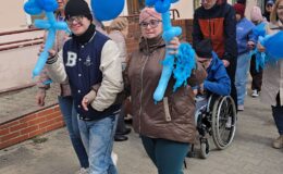 „Niebieski Spaceru dla Autyzmu” przeszedł ulicami Działdowa