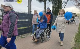 „Niebieski Spaceru dla Autyzmu” przeszedł ulicami Działdowa