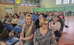 „Jak wychowywać dzieci we współczesnym świecie” – wykład doktor Aleksandry Piotrowskiej