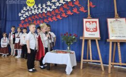 „Biedroneczki” wystąpiły z okazji Święta Konstytucji 3 Maja