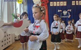 „Biedroneczki” wystąpiły z okazji Święta Konstytucji 3 Maja