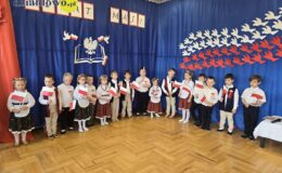 „Biedroneczki” wystąpiły z okazji Święta Konstytucji 3 Maja