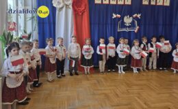 „Biedroneczki” wystąpiły z okazji Święta Konstytucji 3 Maja