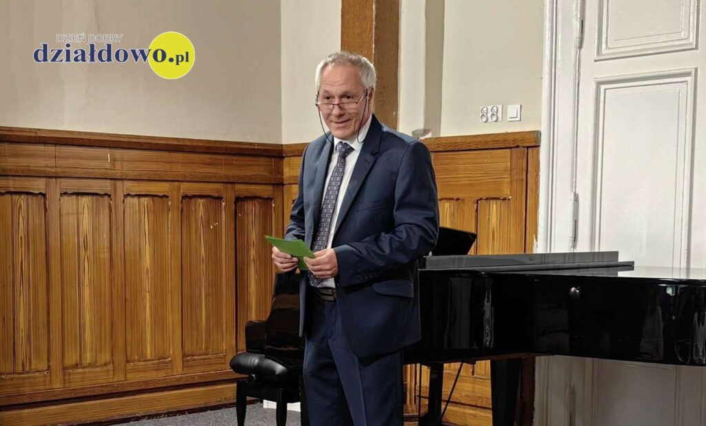 dyrektor Państwowej Szkoły Muzycznej I st. im Arno Kanta w Działdowie