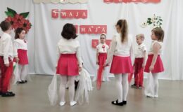 Święta Majowe w Przedszkolu nr 4 