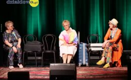 „Sanatorium pod ptaszkiem” świetna  komedia w wykonaniu naszych seniorów