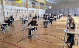Trzymamy kciuki za ósmoklasistów. Rozpoczęły się egzaminy