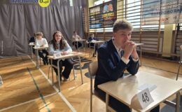 Trzymamy kciuki za ósmoklasistów. Rozpoczęły się egzaminy