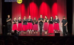Z nutą refleksji ale też i na wesoło – dwa przedstawienia w Miejskim Domu Kultury