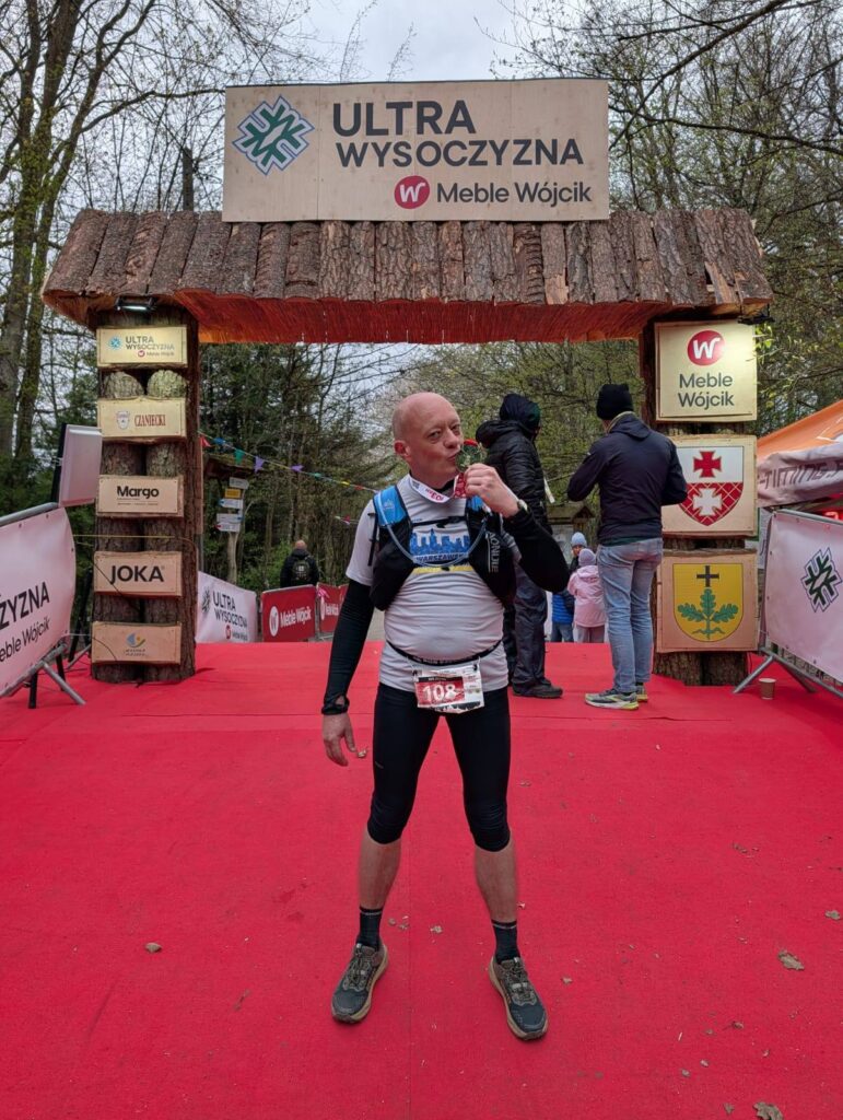 Tomasz Nąć na mecie ultramaratonu, Ultra Wysoczyzna