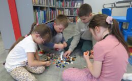 W Miejskiej Bibliotece Publicznej w Działdowie odbyły się pełne emocji warsztaty LEGO