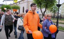 Barwny Marsz Godności przeszedł ulicami Działdowa