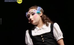 Z nutą refleksji ale też i na wesoło – dwa przedstawienia w Miejskim Domu Kultury